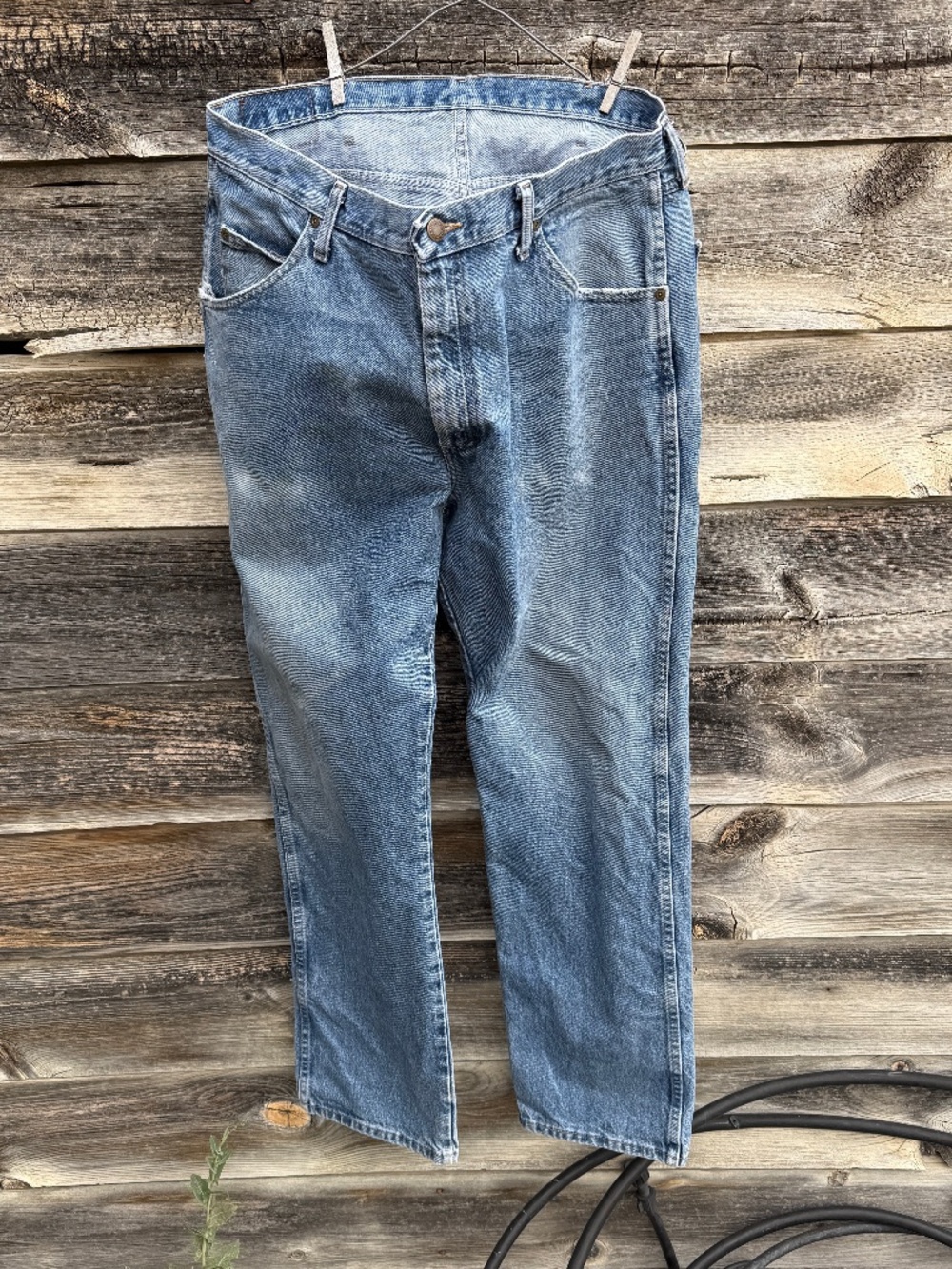Wrangler Men's Jeans Red Tag Leather Patch Logo 98501DS Size 38x32